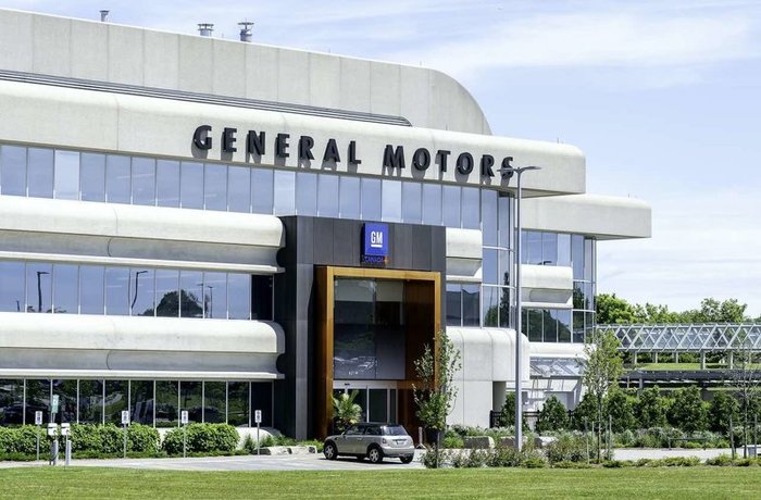 General Motors вступает в противостояние с Tesla