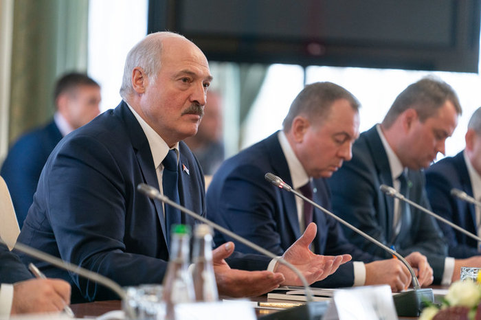 Лукашенко заявил о победе над коронавирусом