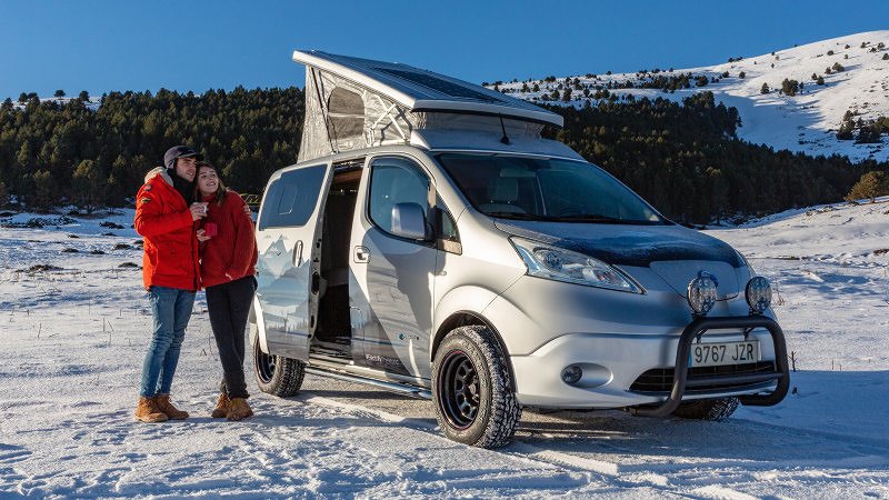 Nissan показала электрокемпер для зимнего отдыха