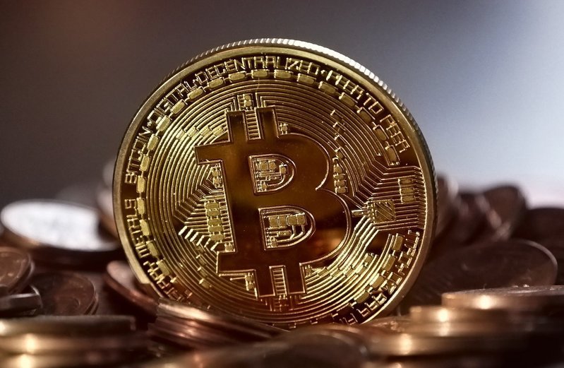 Первый в мире биткоин-ETF уже привлек $590 млн