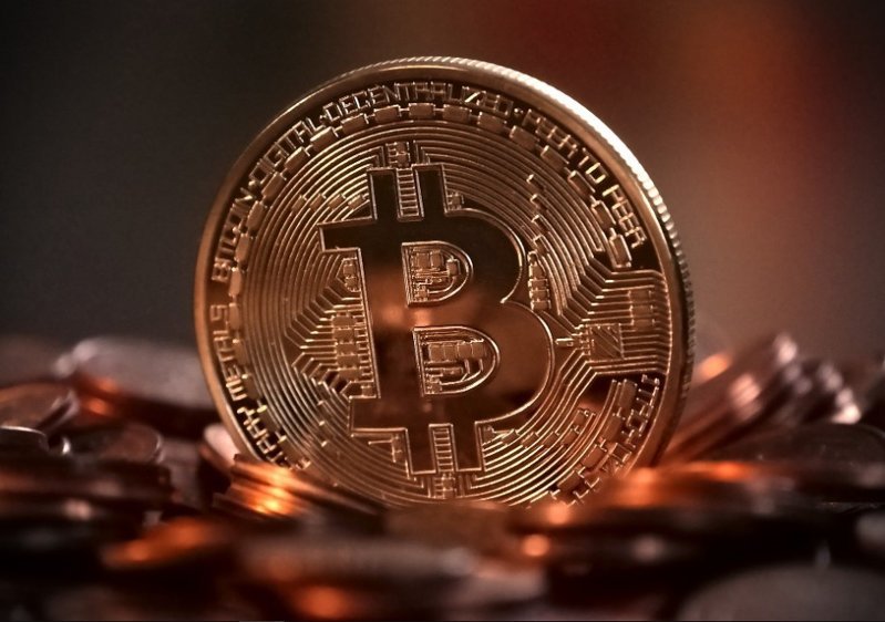 Bitcoin может упасть в цене: аналитика экспертов