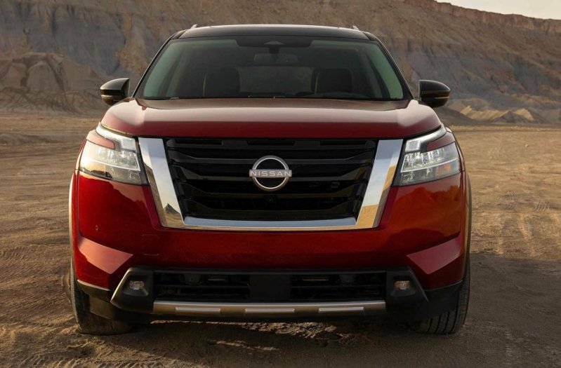 Большой внедорожник Nissan: 8 мест и крутой дизайн