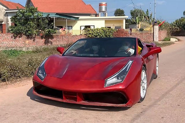 Вьетнамцы построили авто с дизайном Ferrari за $1 000