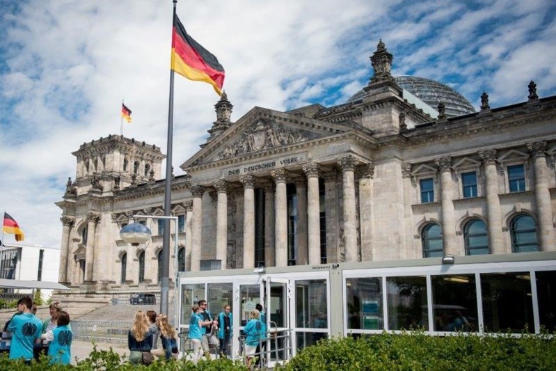 Германию ожидают самые дорогие в истории страны выборы, — Die Welt