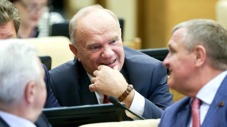 В партии КПРФ наблюдается заметный раскол