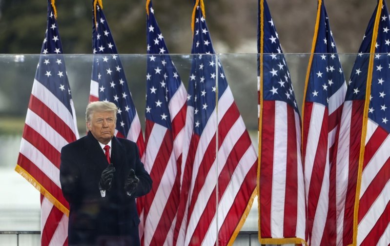 Верховный суд США дал прокурору доступ к налоговым декларациям Трампа