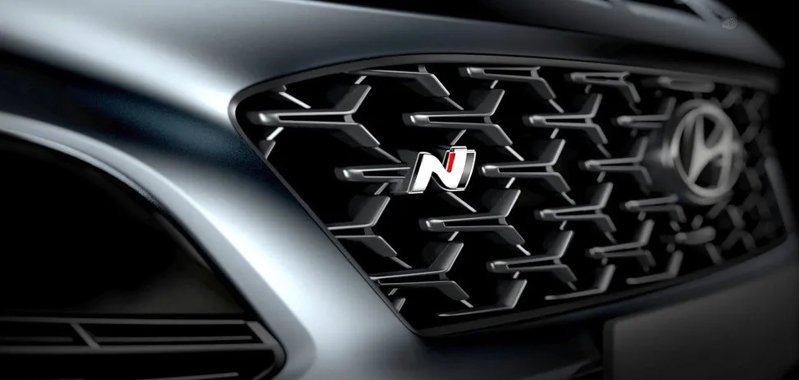 Hyundai показал "заряженный" кроссовер Kona N