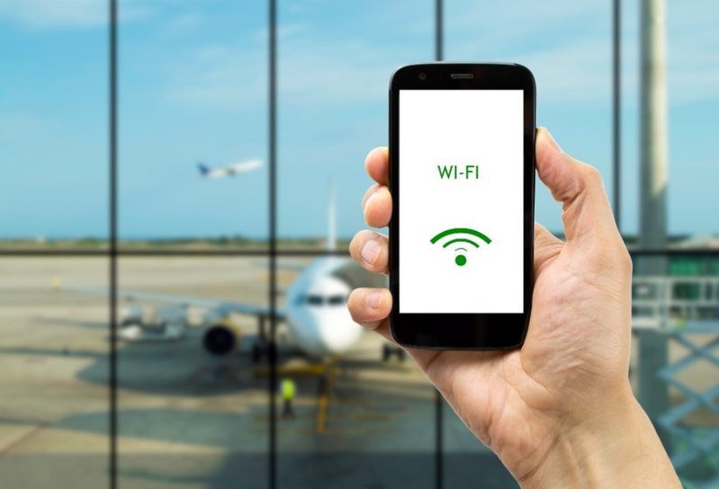 Wi-Fi-ловушки: как не "слить" данные в руки мошенников