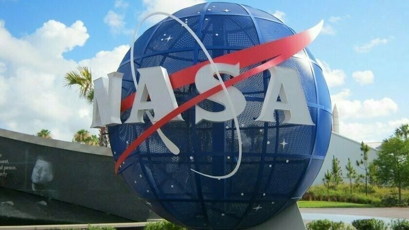 Астронавты NASA завершили монтажные работы в открытом космосе