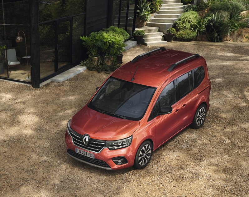 Renault начинает принимать заказы на новый Kangoo