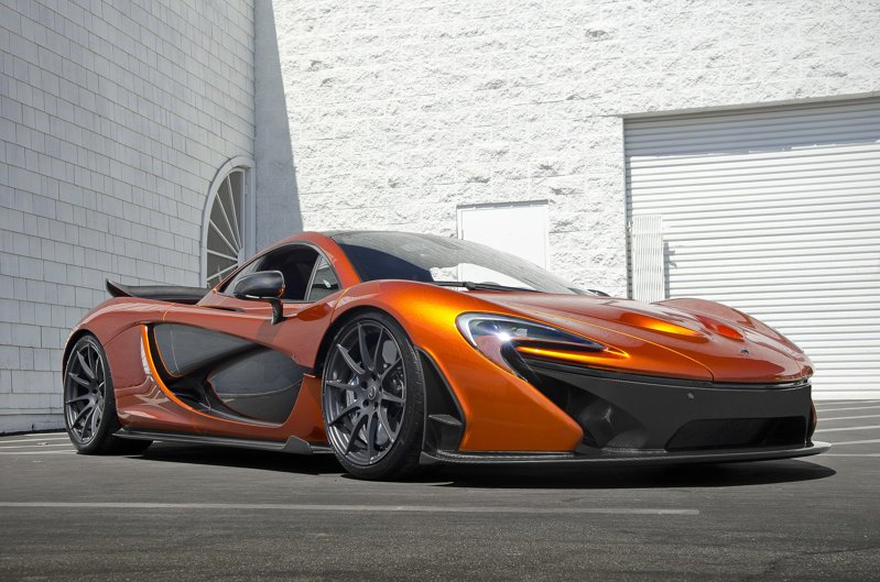 Мощность McLaren 720S довели до 900 л.с