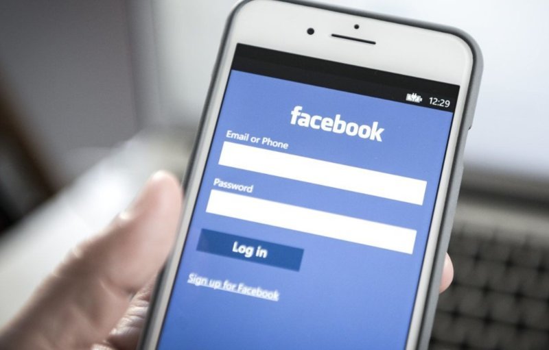 В Facebook полностью возвращается политическая реклама