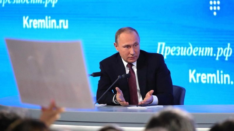 Путин отменил возрастные ограничения для своих назначенцев