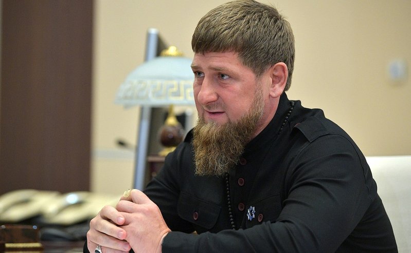 Кадыров позвал Байдена лечиться в Грозный