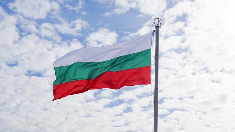 В Болгарии введут всеобщий карантин из-за резкого роста больных COVID-19