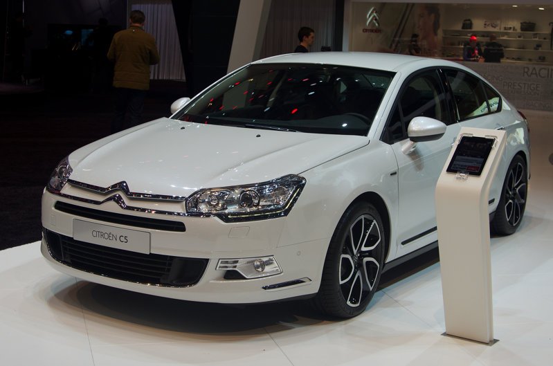 Стала известна дата дебюта нового универсала Citroen C5