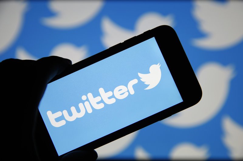 Twitter начал удалять запрещенный контент после требований Роскомнадзора
