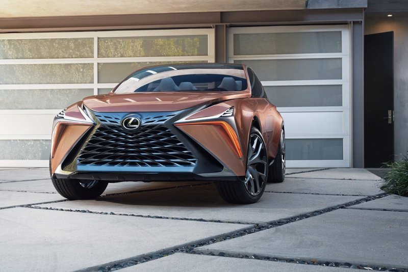 Лучший кроссовер Lexus почти готов, но появилась проблема