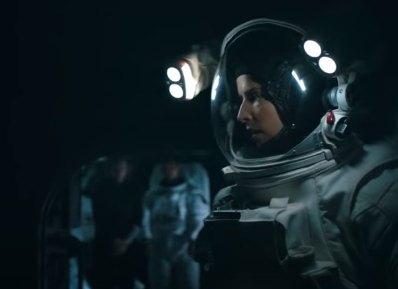 Netflix показал трейлер фантастического триллера о путешествии на Марс (видео)