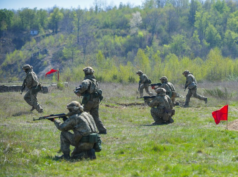 В России стартовала отправка новобранцев в воинские части