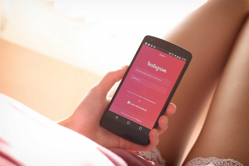 Роскомнадзор потребовал от Instagram снять ограничения на гимн России