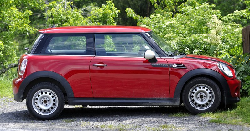 BMW приостановит производство автомобилей Mini