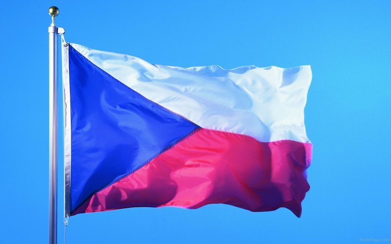 Премьер Чехии выступил против допуска России до тендера на АЭС