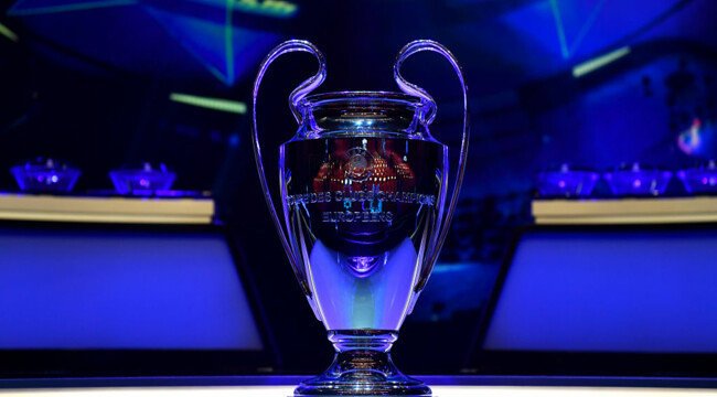 Финал Лиги чемпионов перенесли из Стамбула в Порту