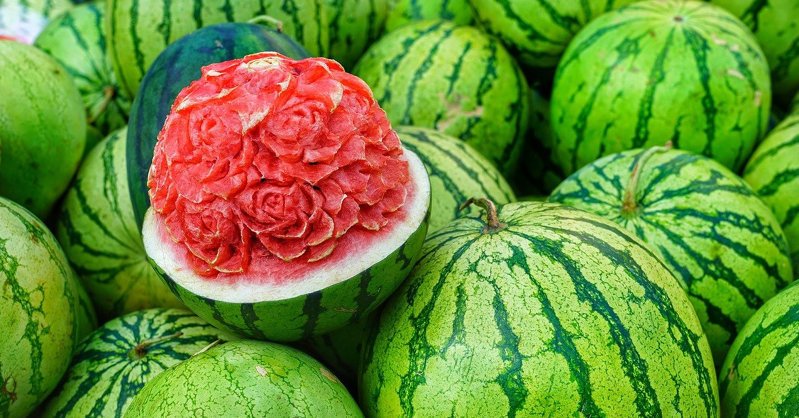 7 оригинальных способов нарезки арбуза, которые удивят ваших гостей