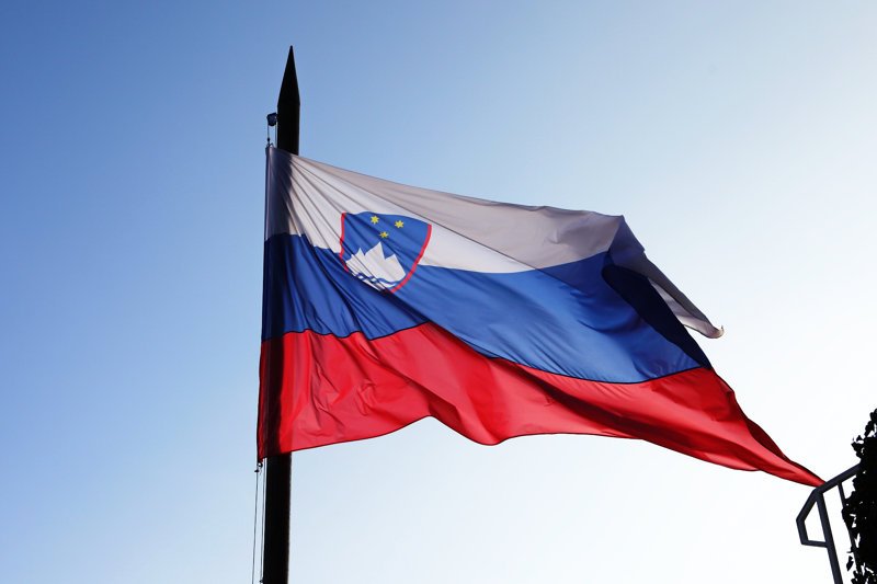 Словения закроет границы для россиян
