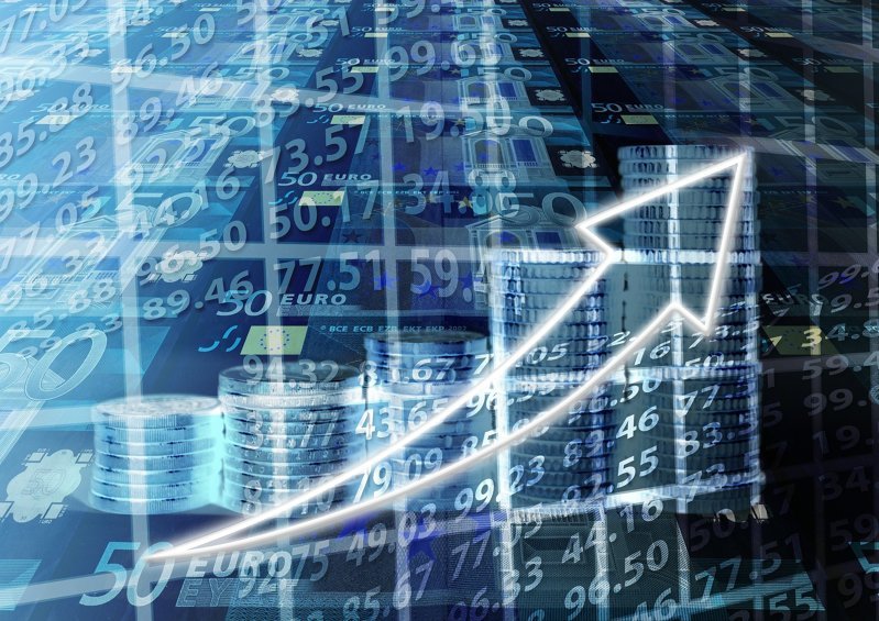 Forbes сообщил о росте доходов чиновников во время пандемии
