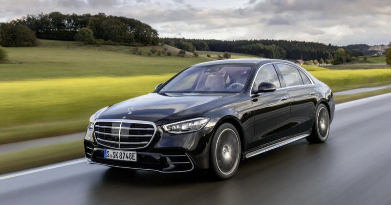 Mercedes S-Class получил новые версии