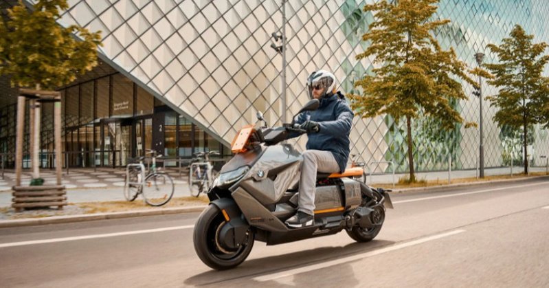 BMW выпустила стильный электроскутер