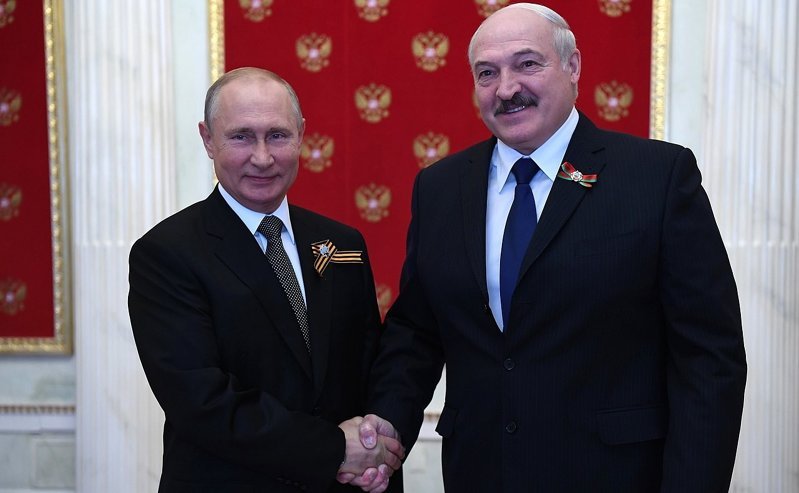 Лукашенко встретится с Путиным в Санкт-Петербурге
