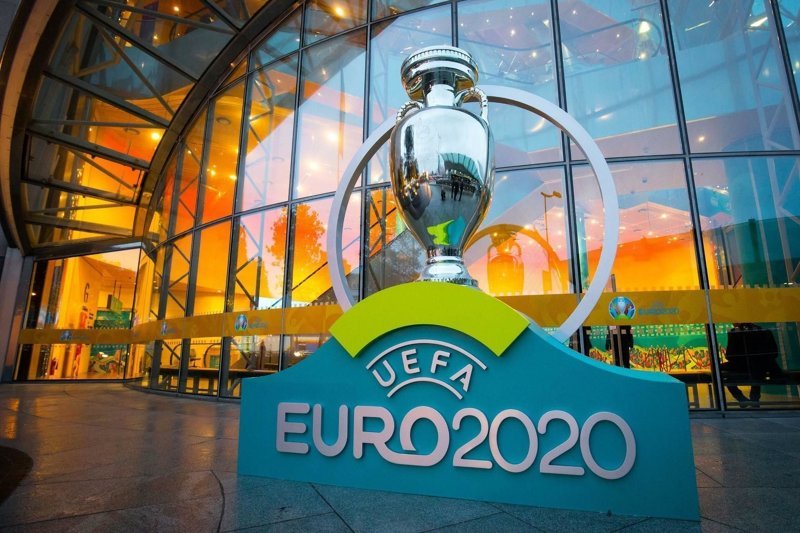 Италия стала первым финалистом Евро-2020