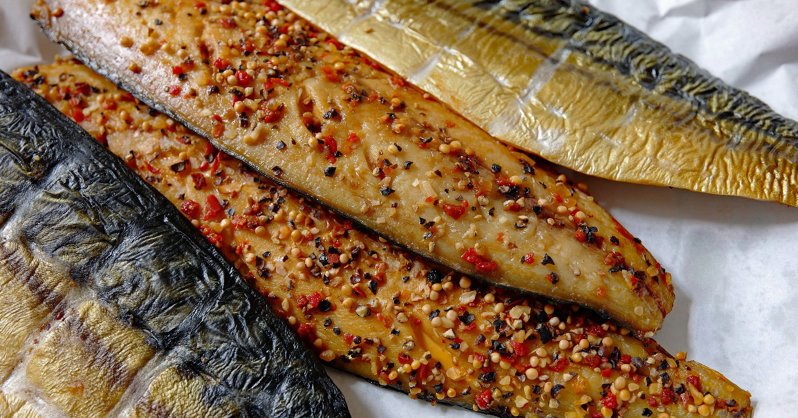 Вкусно запечь скумбрию: 3 простых рецепта