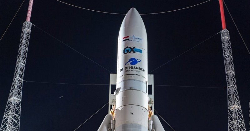 Ariane 5 впервые доставила перепрограммируемый спутник связи