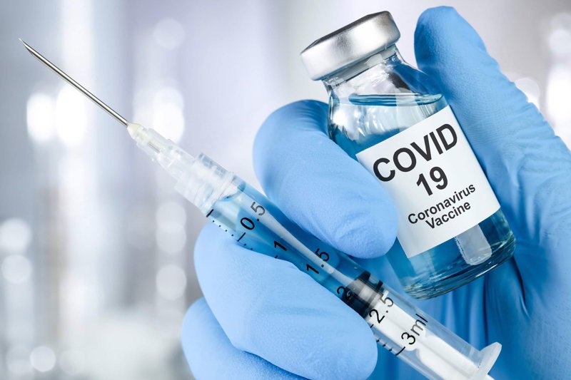 Индонезия одобрила экстренное использование вакцины «Спутник V»