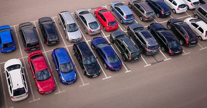День внимательного автомобилиста: праздники 30 августа