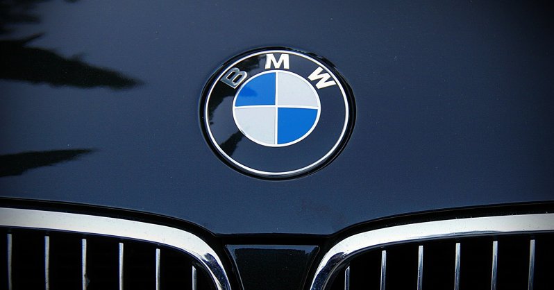 BMW получила грант на соперничество с Tesla