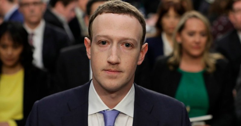 Цукерберга призвали сохранить документы с разоблачениями Facebook