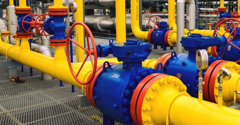 "Газпром" начинает поставки газа в Венгрию