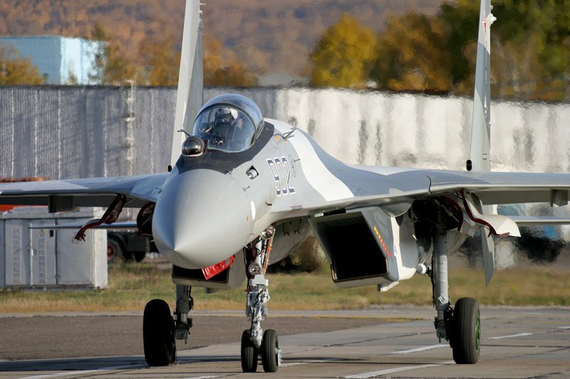 Россия перебросила в Сирию истребители Су-35 после угроз Турции