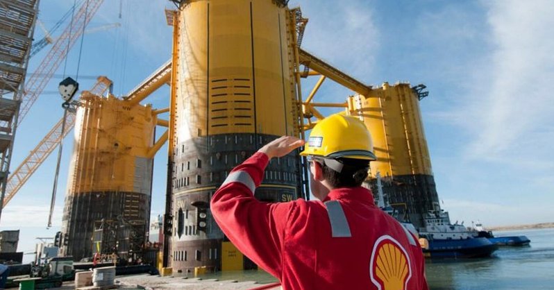 Royal Dutch Shell сменит название и переедет в Лондон