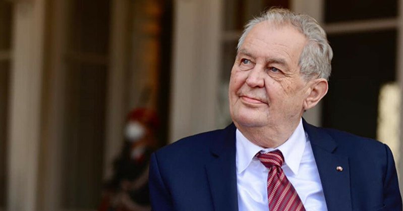 Президента Чехии Земана выписали из госпиталя