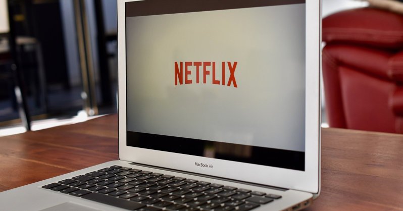 Что смотреть на Netflix в декабре-2021: главные новинки