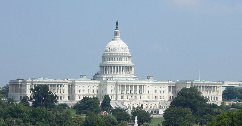 В США приняли законопроект об инфраструктуре на $1 трлн