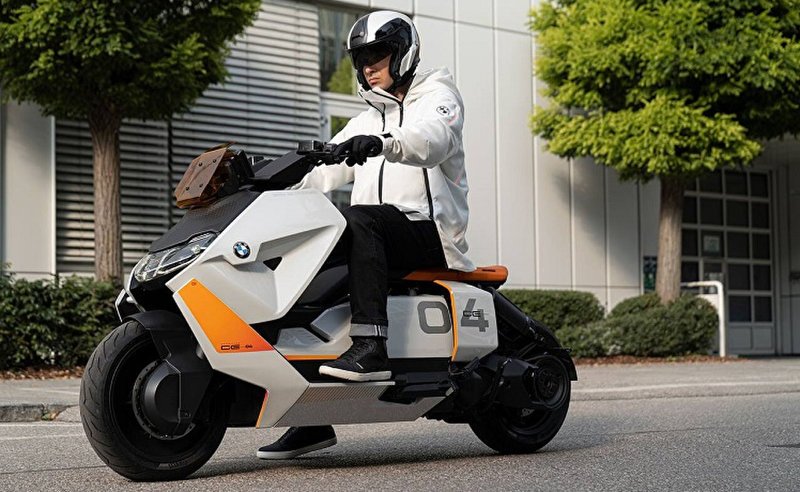 BMW начала массовое производство новых электромотоциклов