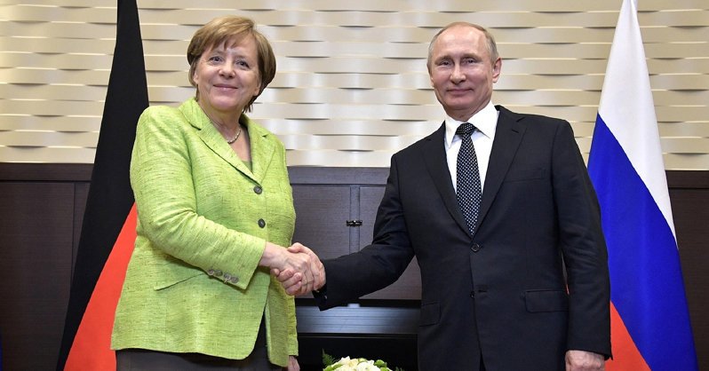 Меркель второй раз за два дня позвонила Путину