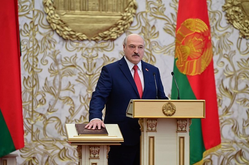 Лукашенко сообщил о публикации проекта новой белорусской конституции до Нового года